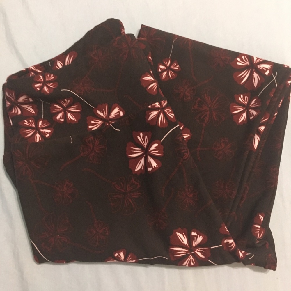 NWOT LuLaRoe OS leggings